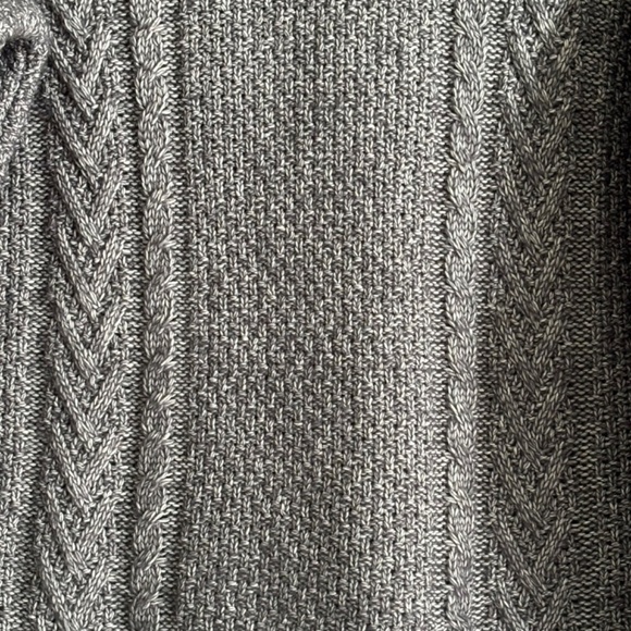 Marks and Spencer men's wool blend grey cable knit fishermen's sweater size M - Picture 3 of 11
